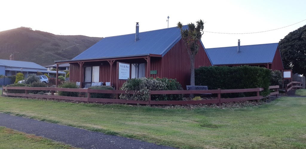 Pol and Pen Holiday Cottages | Pearse St &, Cripps St, Stanley TAS 7331, Australia | Phone: 1800 222 397