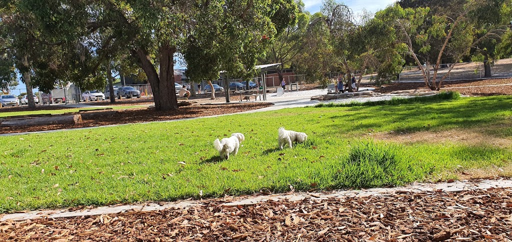 Edgar Griffith Dog Exercise Park | park | 29 Garden Park Dr, Wanneroo WA 6065, Australia