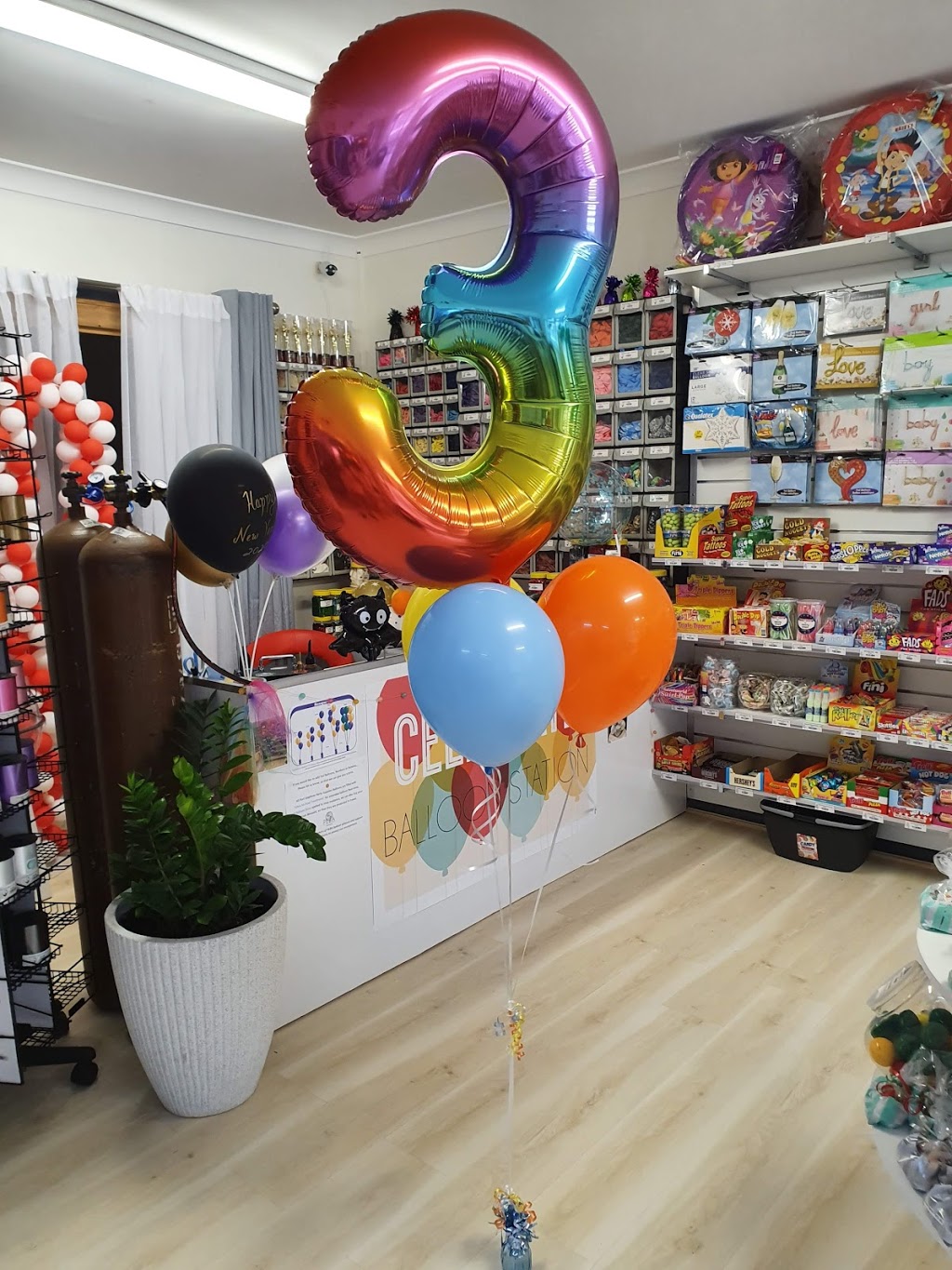 Port Stephens Party Supplies | 131 Gan Gan Rd, Anna Bay NSW 2316, Australia | Phone: (02) 4919 0045