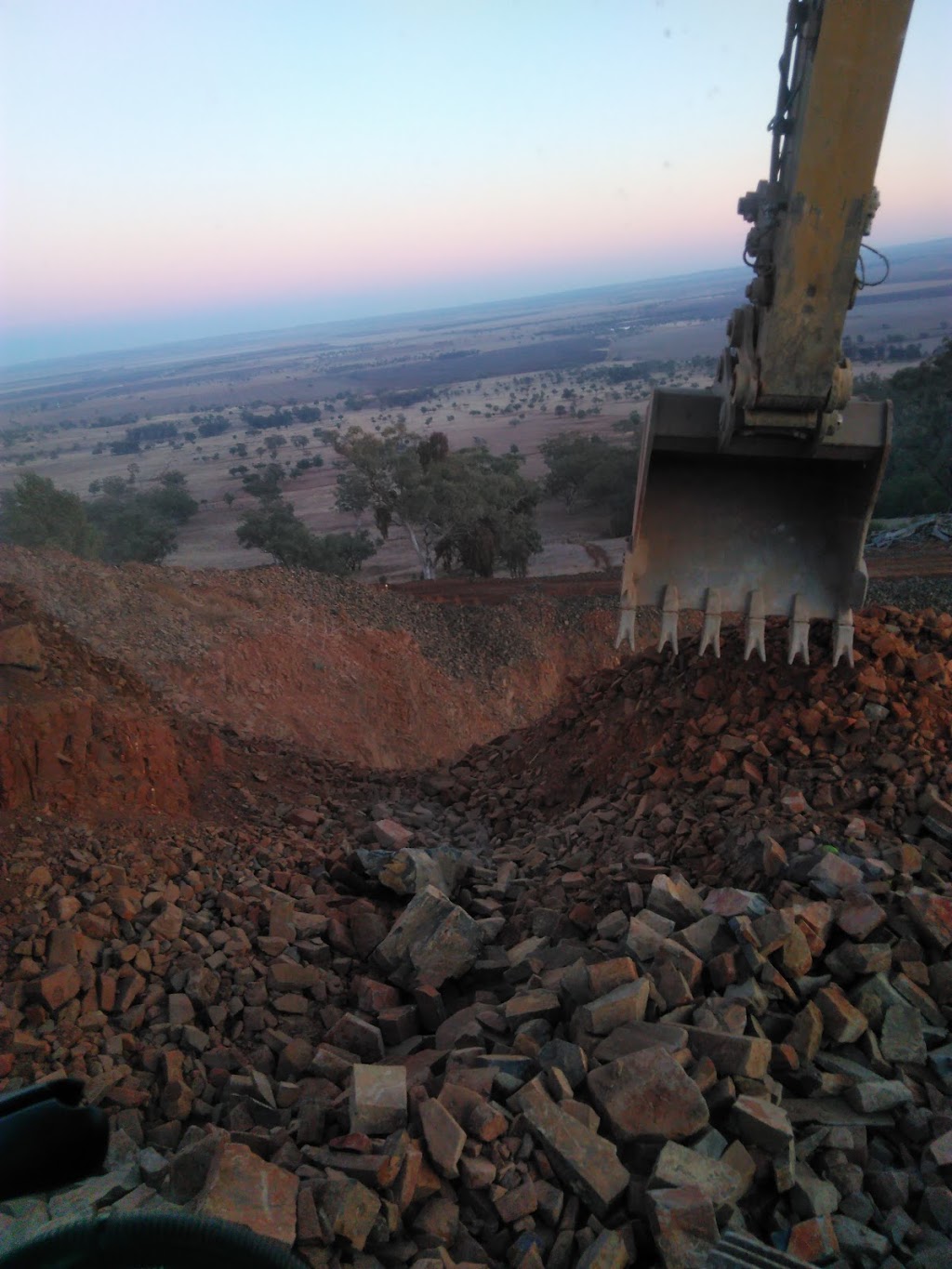 MacKellar Excavations | general contractor | 16 Torrens Rd, Gunnedah NSW 2380, Australia | 0267424222 OR +61 2 6742 4222