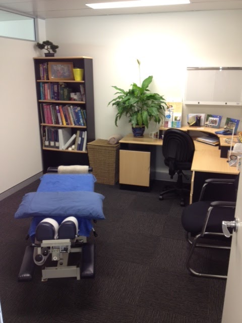Impulse Chiropractic and Natural Therapies | doctor | 15/64 Pitt Rd, North Curl Curl NSW 2099, Australia | 0299398817 OR +61 2 9939 8817