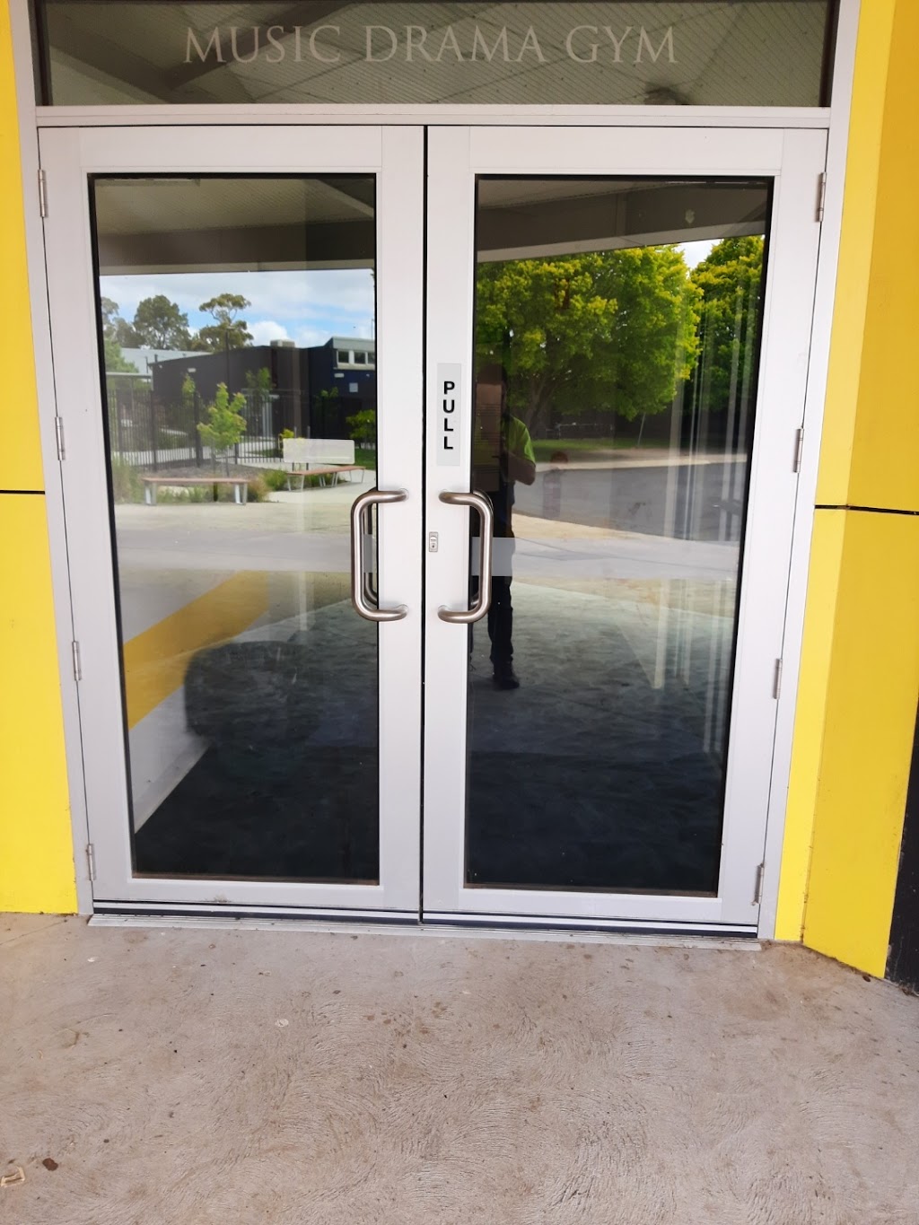 Central Highlands Windows | 508 Dowling St, Wendouree VIC 3355, Australia | Phone: (03) 5339 6799