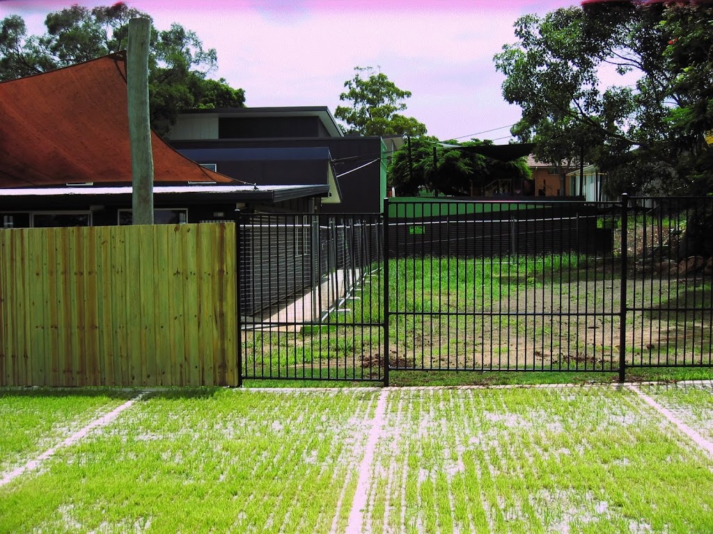 Amazing Fencing QLD | 18 Old Pacific Hwy, Yatala QLD 4207, Australia | Phone: 1800 739 359