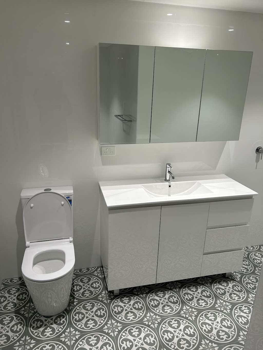 Escon Plumbing PTY LTD | 51 Kent Rd, Orchard Hills NSW 2748, Australia | Phone: 0451 471 633