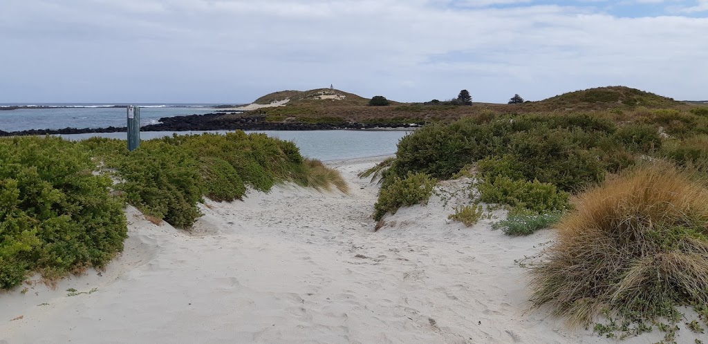 Griffiths Island Reserve | park | Griffiths Island, Port Fairy VIC 3284, Australia | 1300656564 OR +61 1300 656 564