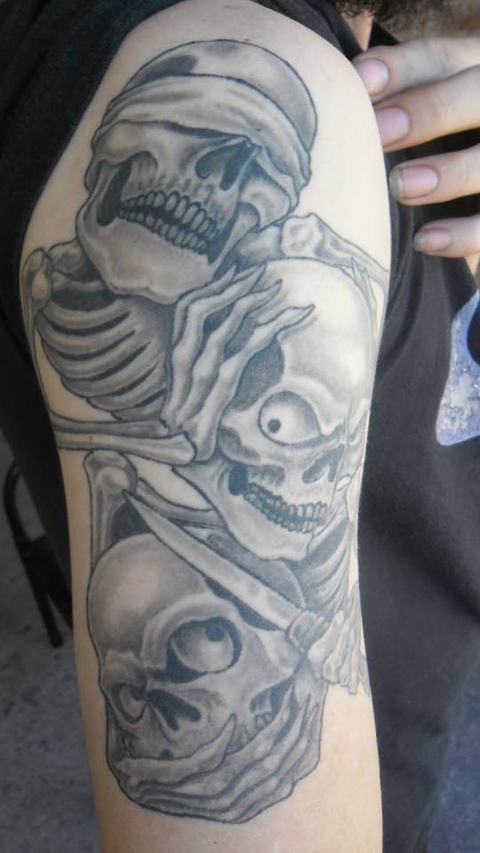 Deepndark Knives and Tattoos | 10/56 Langford Ave, Langford WA 6147, Australia | Phone: 0422 276 829