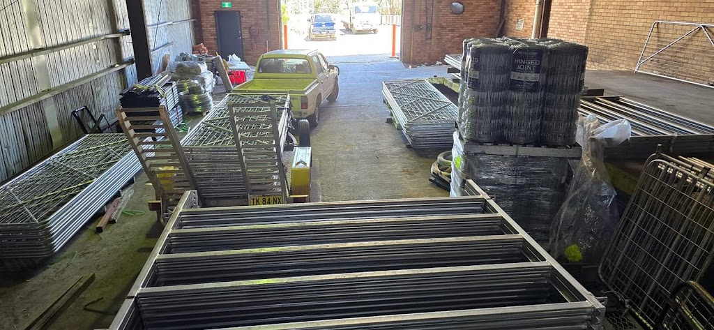 Outback Fencing & Steel Supplies | Unit 2/390 Clergate Rd, Orange NSW 2800, Australia | Phone: (02) 5339 4958