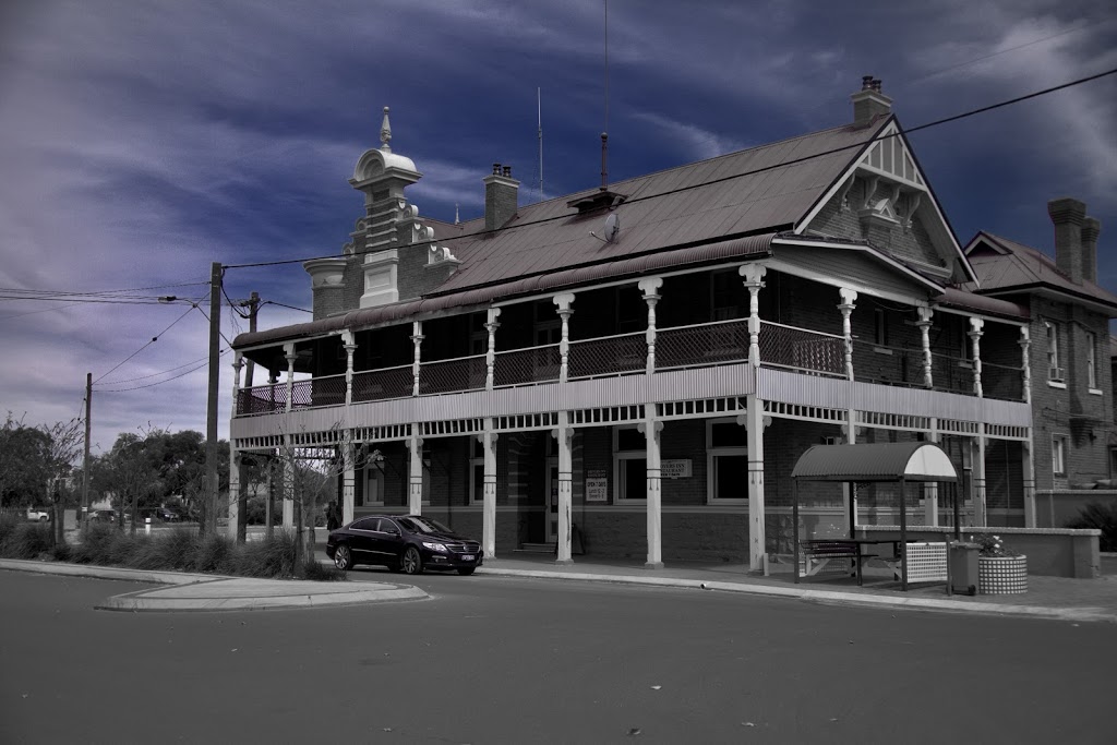 The Drovers Inn | lodging | 1 Dandaragan St, Moora WA 6510, Australia | 0896511108 OR +61 8 9651 1108