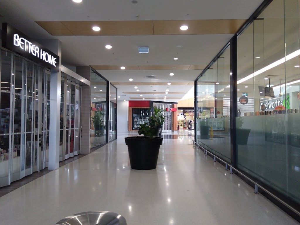 Bayview Central Curlewis | shopping mall | 90 Centennial Blvd, Curlewis VIC 3222, Australia | 0352544206 OR +61 3 5254 4206