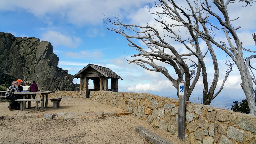 The Horn Picnic Area | Mount Buffalo Rd, Mount Buffalo VIC 3740, Australia | Phone: (03) 8627 4700