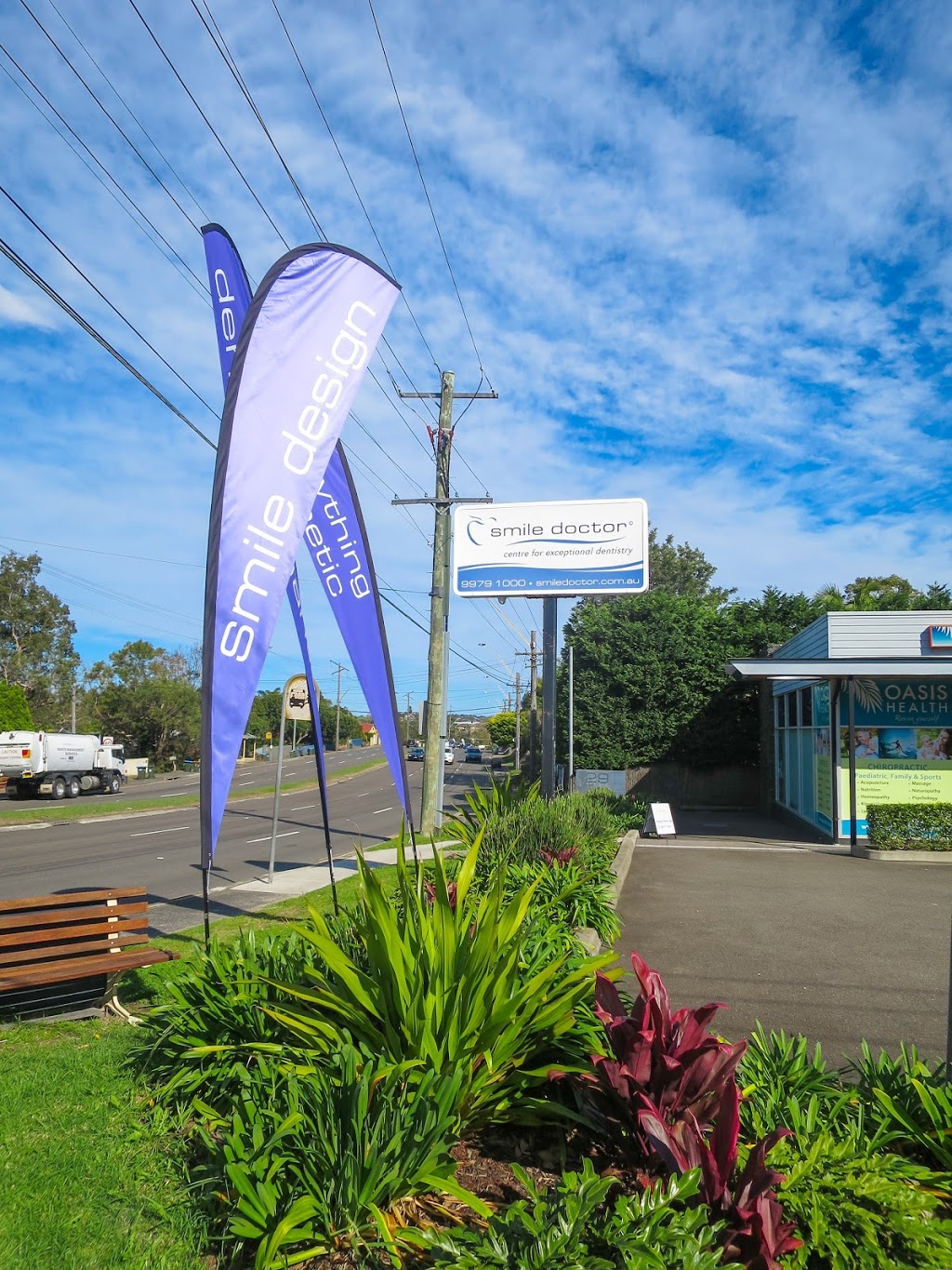 The Smile Doctor | 129 Barrenjoey Rd, Mona Vale NSW 2103, Australia | Phone: 1300 887 674