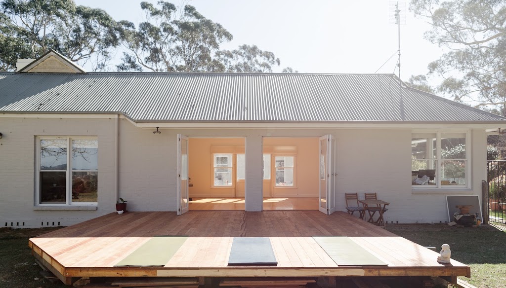 Talltrees Yoga Bowral | 3 Mansfield Rd, Bowral NSW 2576, Australia | Phone: 0432 847 778