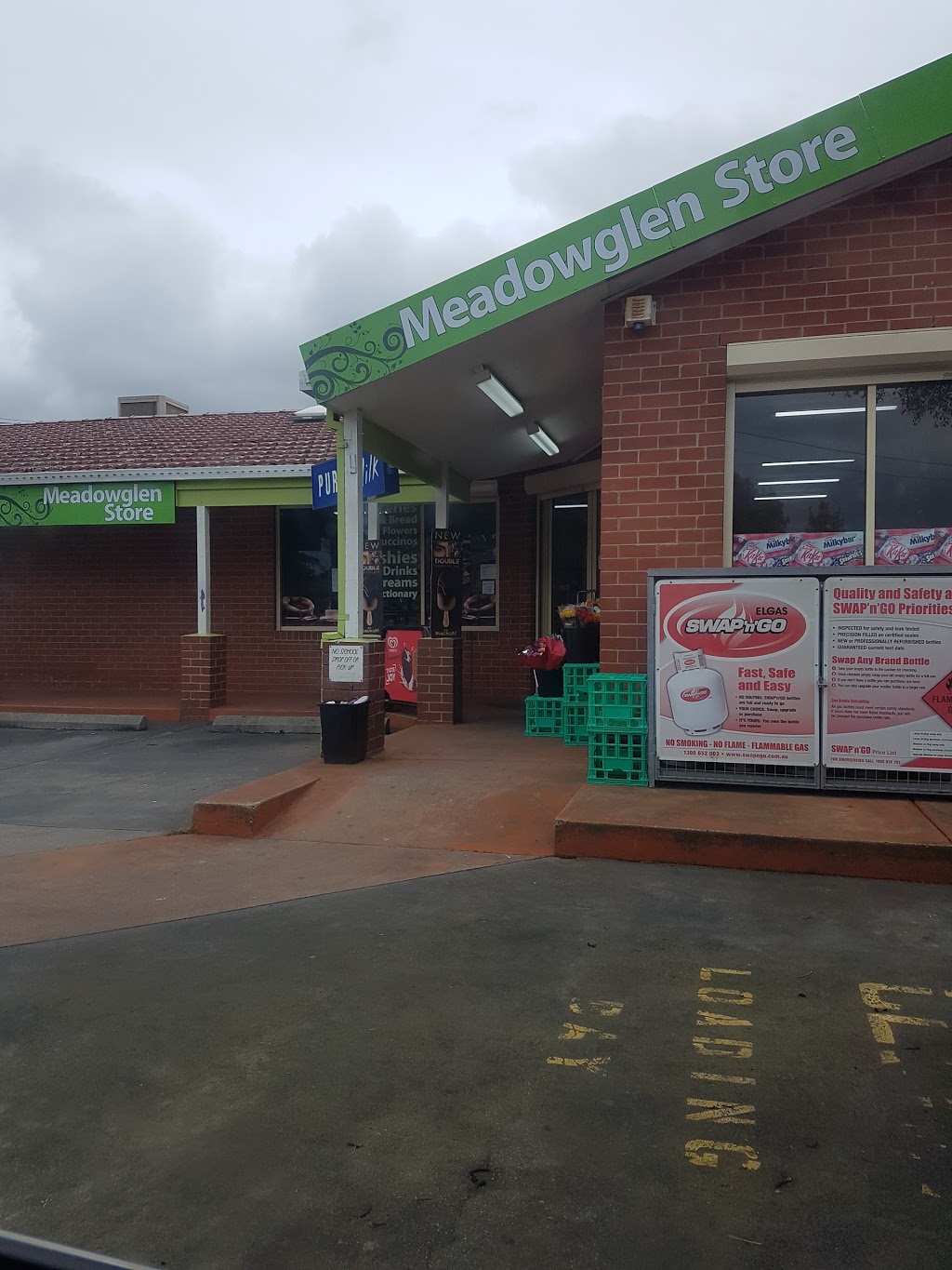 Meadow Glen Store | convenience store | 115 Derby Dr, Epping VIC 3076, Australia | 0394011231 OR +61 3 9401 1231