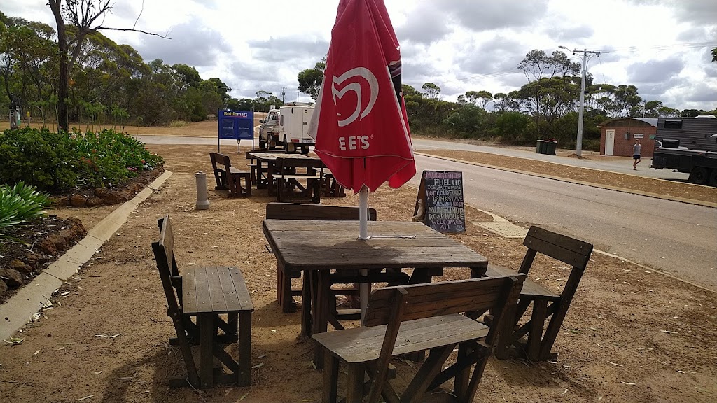 bp Truckstop | 14 Tubada St, Munglinup WA 6450, Australia | Phone: (08) 9075 1041
