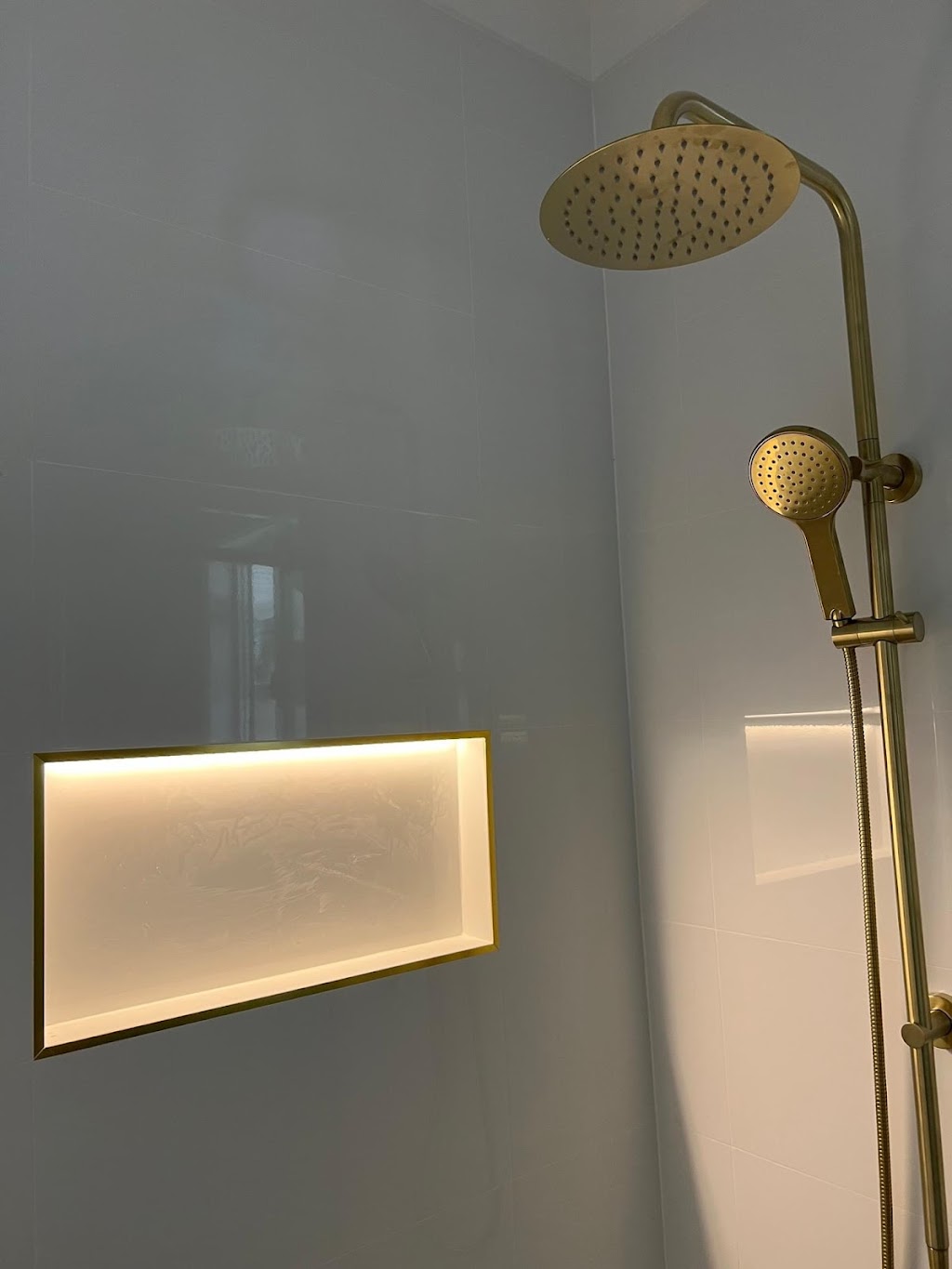 Lightning Electrical and Communications | 645 Slopes Rd, Kurrajong NSW 2754, Australia | Phone: 0421 476 177