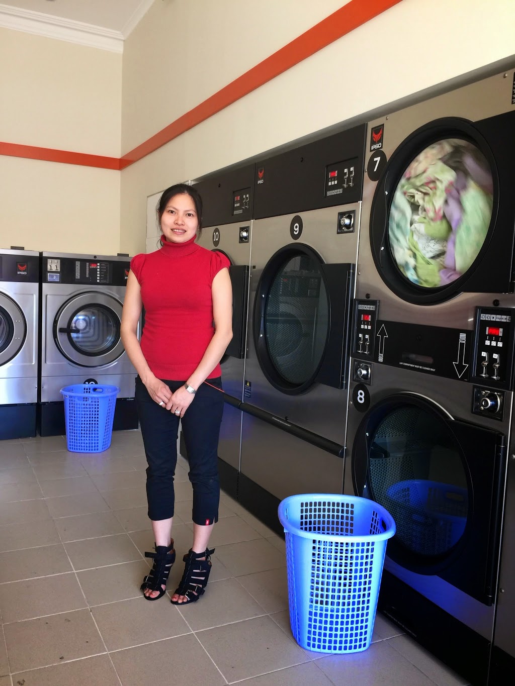 Sunshine West Coin Laundry | 91 Glengala Rd, melbourne VIC 3020, Australia | Phone: 0415 982 889