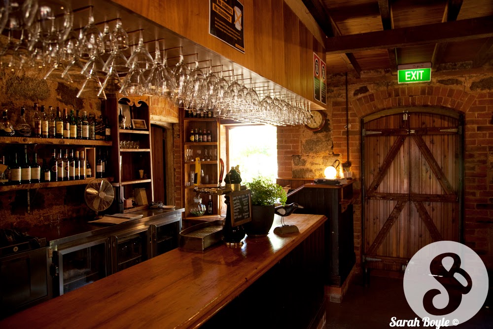 Magpies Nest Restaurant | restaurant | 20 Pine Gully Rd, Estella NSW 2650, Australia | 0269331523 OR +61 2 6933 1523