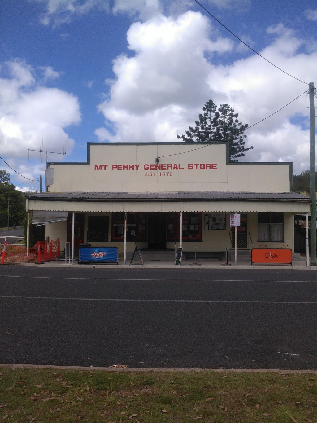Mount Perry General Store | meal takeaway | LOT 2, LOT 2 Heusman St, Mount Perry QLD 4671, Australia