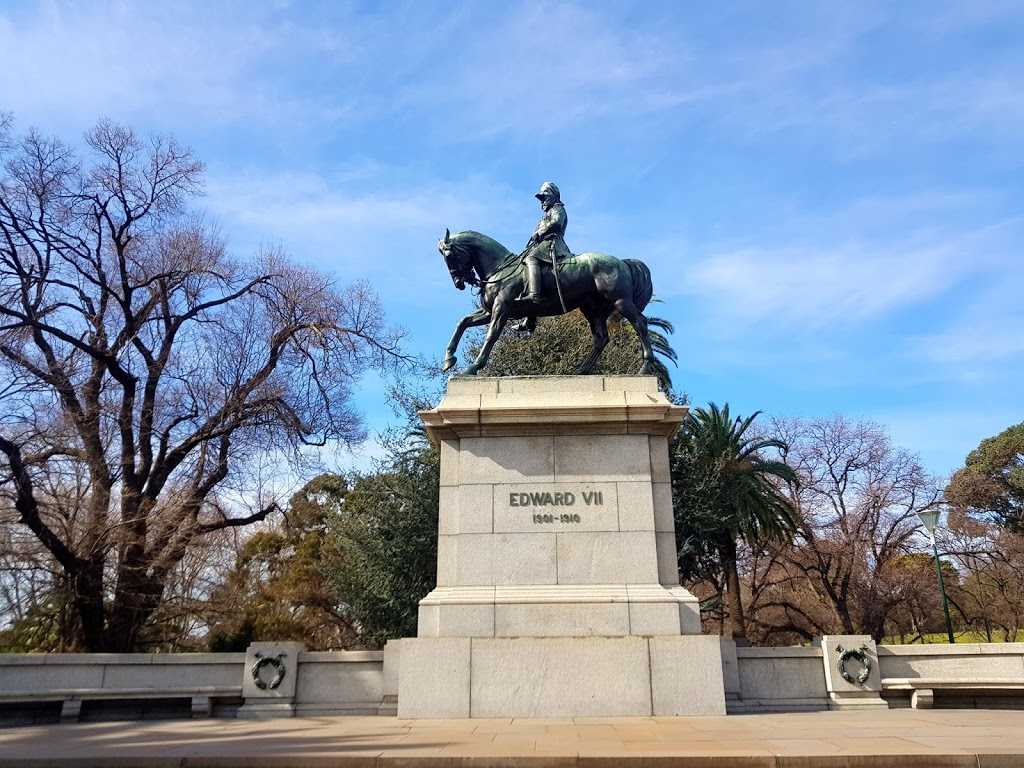 Queen Victoria Gardens | park | St Kilda Rd, Melbourne VIC 3004, Australia | 0396589658 OR +61 3 9658 9658