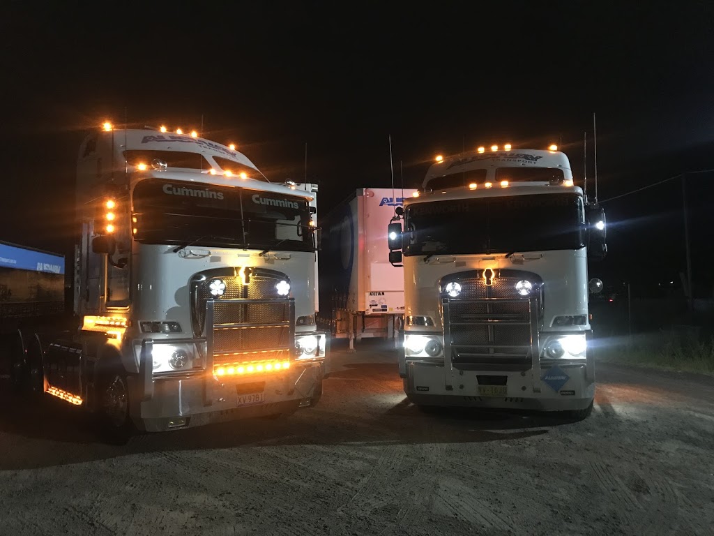 Ausway Transport Pty Limited | 44 Yellowbox Dr, Craigieburn VIC 3064, Australia | Phone: (03) 8377 5080