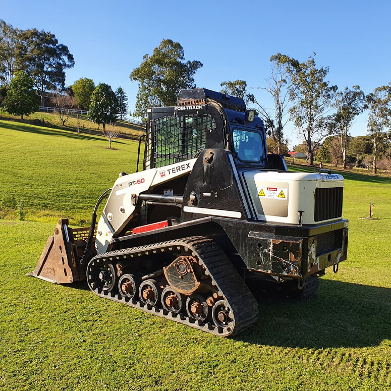 SEQ Earthmovers Plant Hire | 64 Tile St, Wacol QLD 4076, Australia | Phone: 0432 211 044