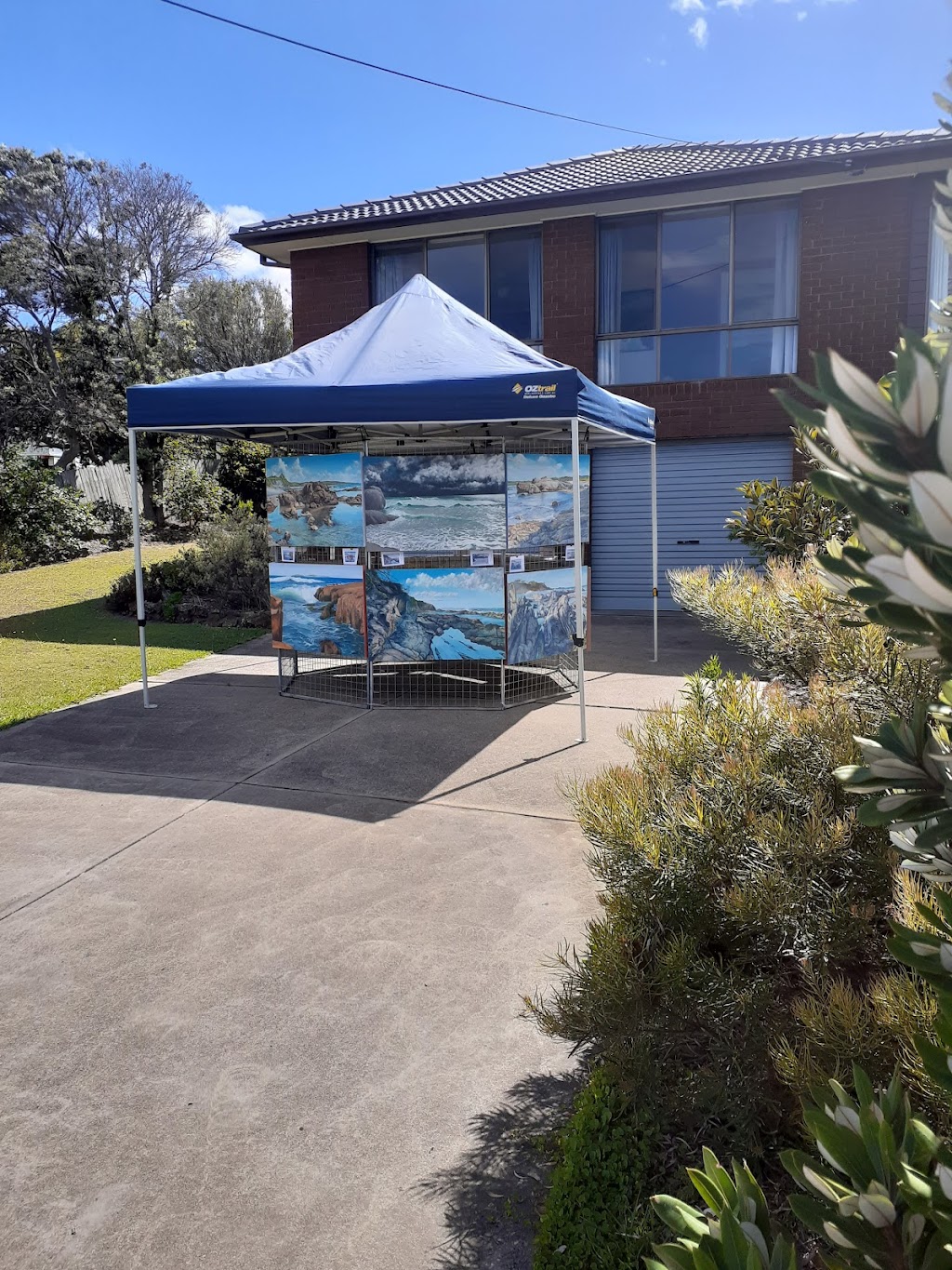 Garage Gallery | 12 Amhurst St, Dalmeny NSW 2546, Australia | Phone: 0423 223 994