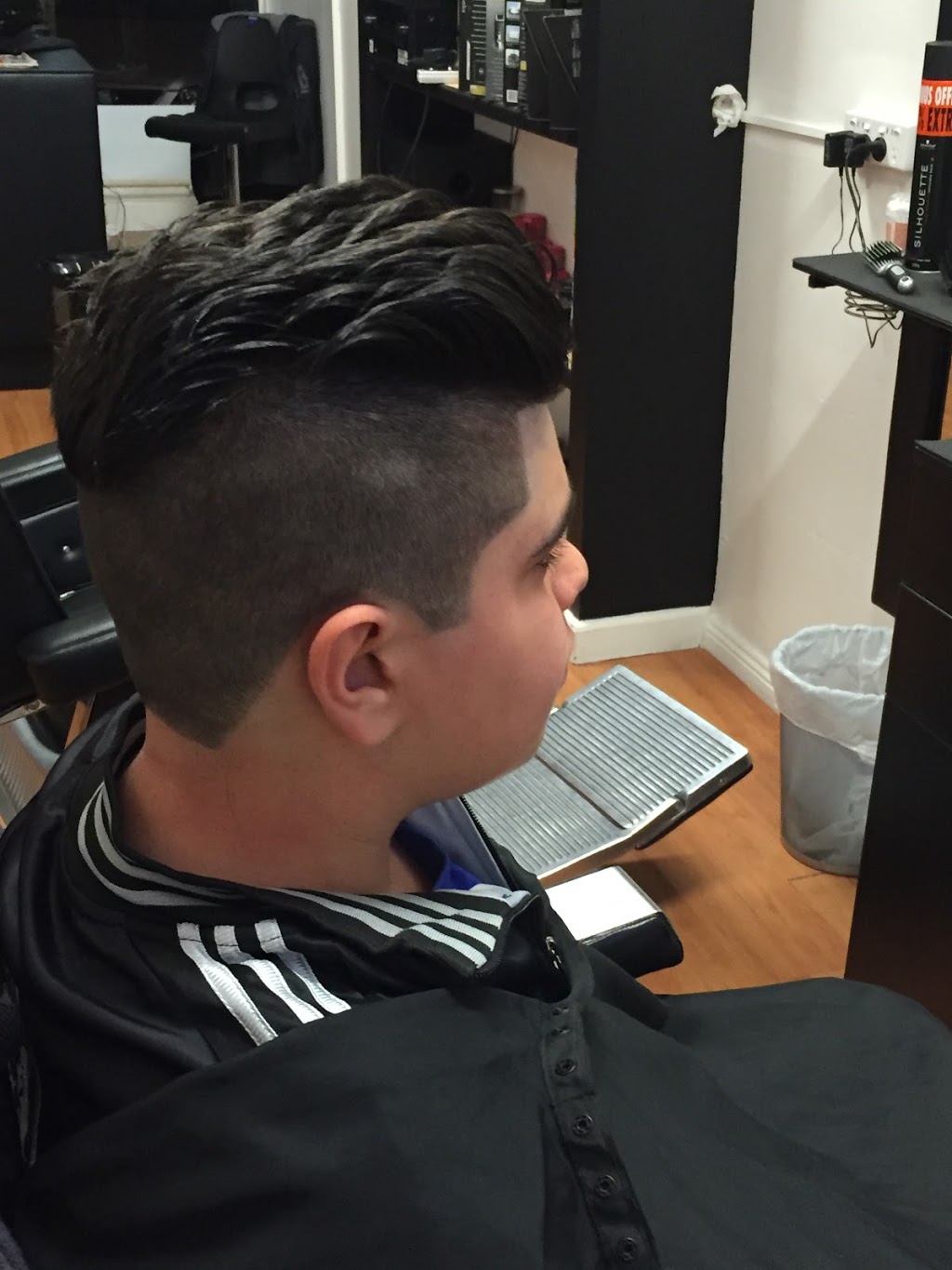 First Cut Is the Best Cut | hair care | 14 Rochdale Square, Lalor VIC 3075, Australia | 0406852565 OR +61 406 852 565