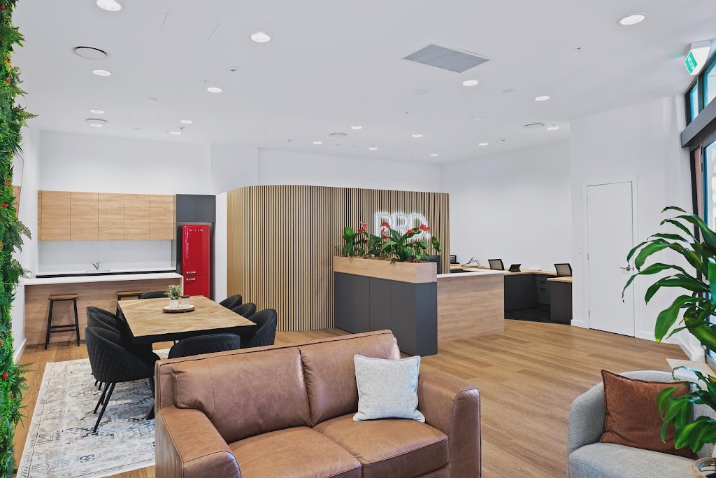 PRD Real Estate Glenmore Park | Shop 3c/90-98 Glenmore Ridge Dr, Glenmore Park NSW 2745, Australia | Phone: (02) 4704 8555