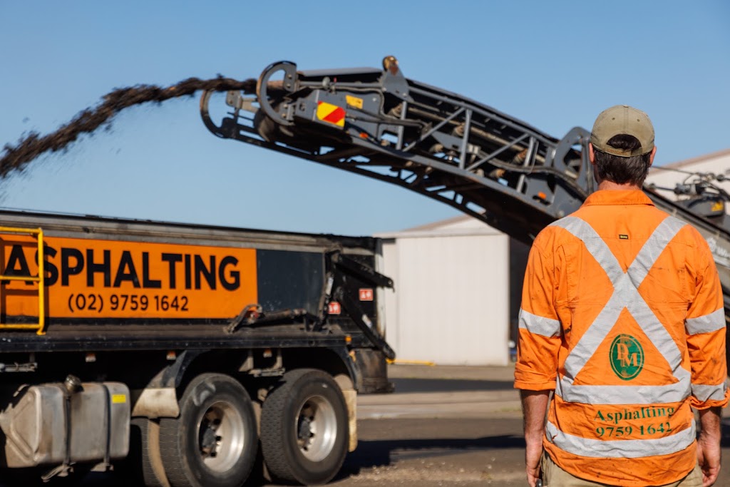D & M Excavations and Asphalting Pty Ltd | 19 Bellfrog St, Greenacre NSW 2190, Australia | Phone: (02) 9759 1642