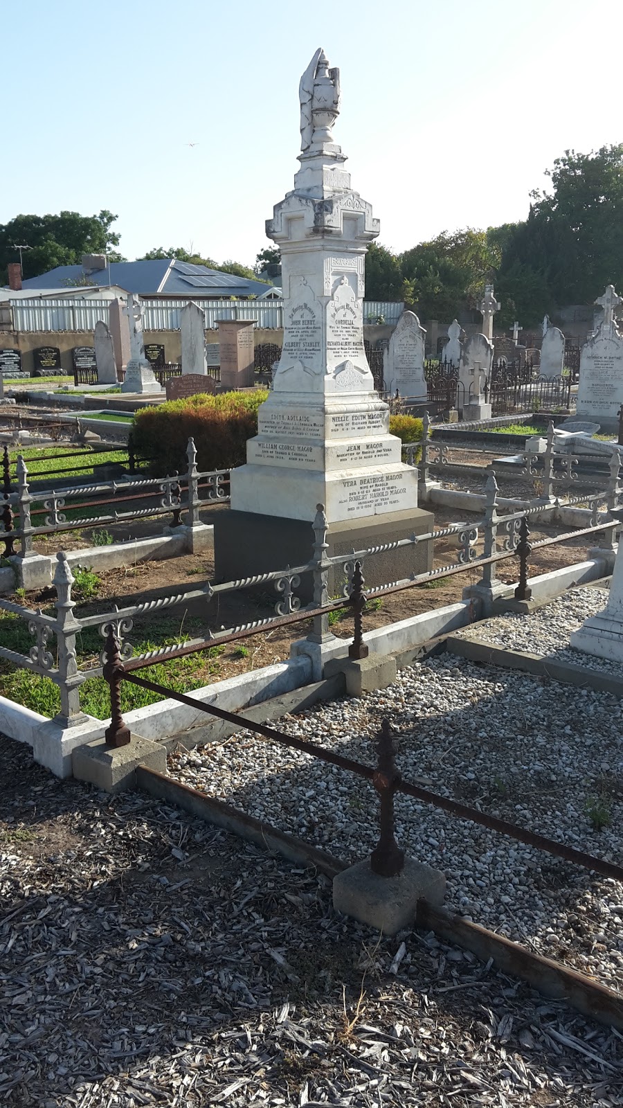North Road Cemetery | cemetery | Cemetery Ave, Nailsworth SA 5083, Australia | 0883441051 OR +61 8 8344 1051