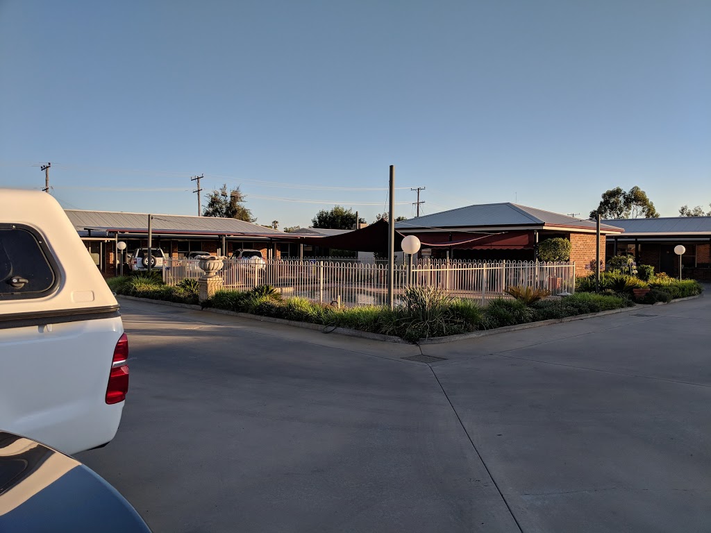 Southern Cross Motor Inn | 24 Maitland St, Narrabri NSW 2390, Australia | Phone: (02) 6792 3838