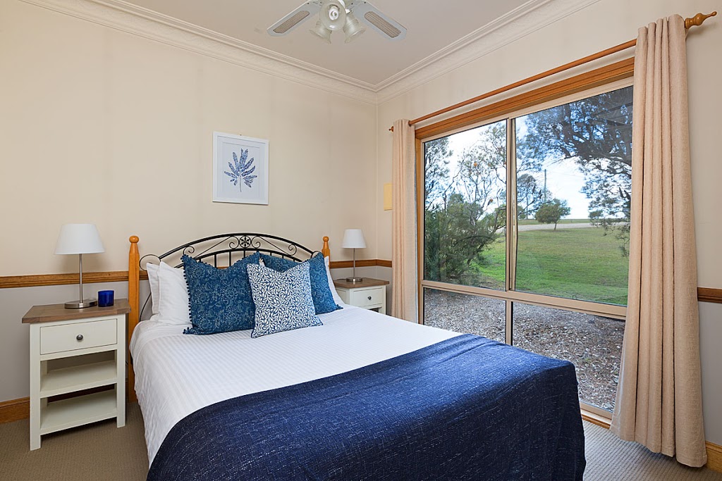 Windsors Edge Cottages | lodging | 1039 McDonalds Rd, Rothbury NSW 2320, Australia | 0477010010 OR +61 477 010 010