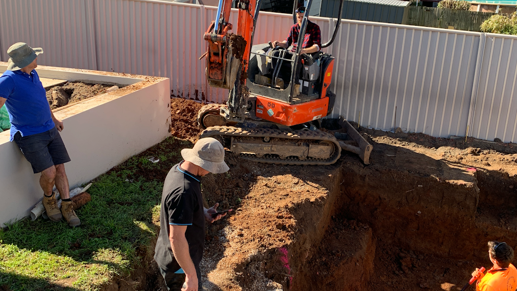 Mills Earthmoving (nsw) | general contractor | 300 Sackville Ferry Rd, Sackville North NSW 2756, Australia | 0412299330 OR +61 412 299 330