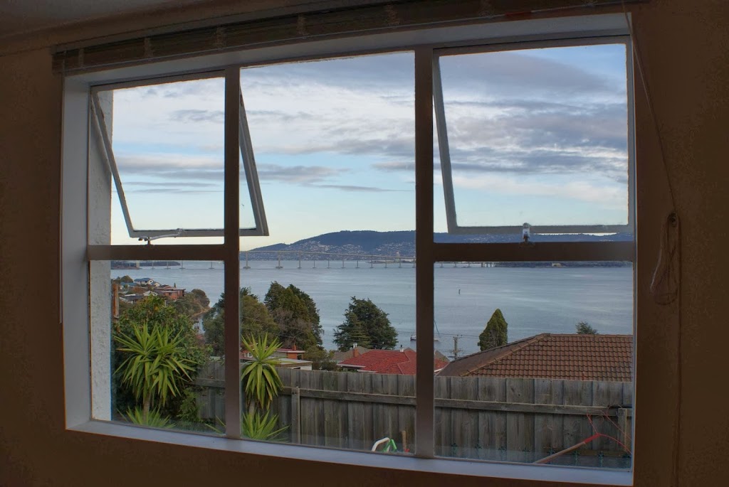 Queens Domain View Apartment | lodging | 160 Derwent Ave, Hobart TAS 7015, Australia | 0417103488 OR +61 417 103 488