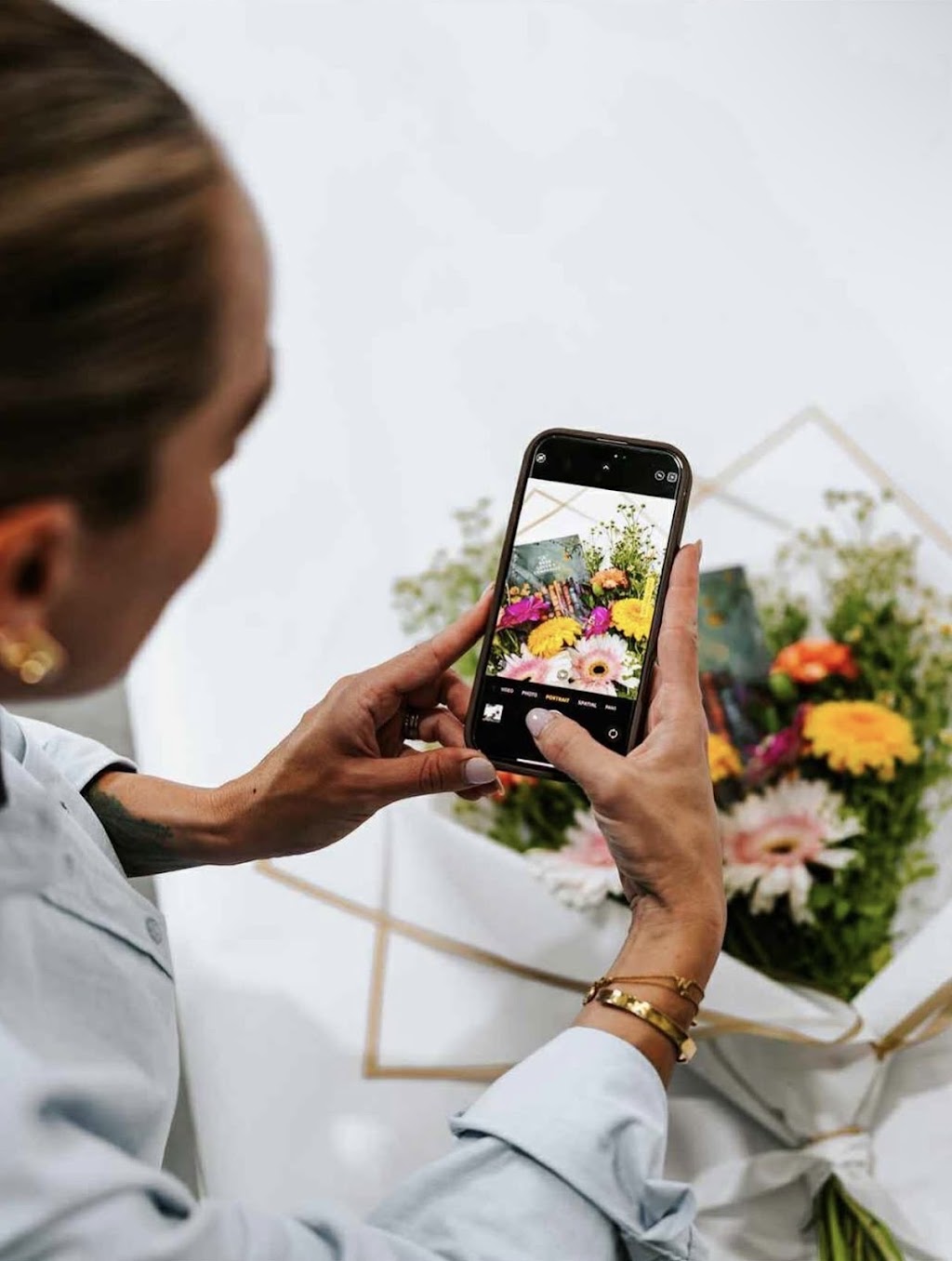 Collective Gallery By Laura | 33 Araluen Tce, Tullimbar NSW 2527, Australia | Phone: 0431 413 891