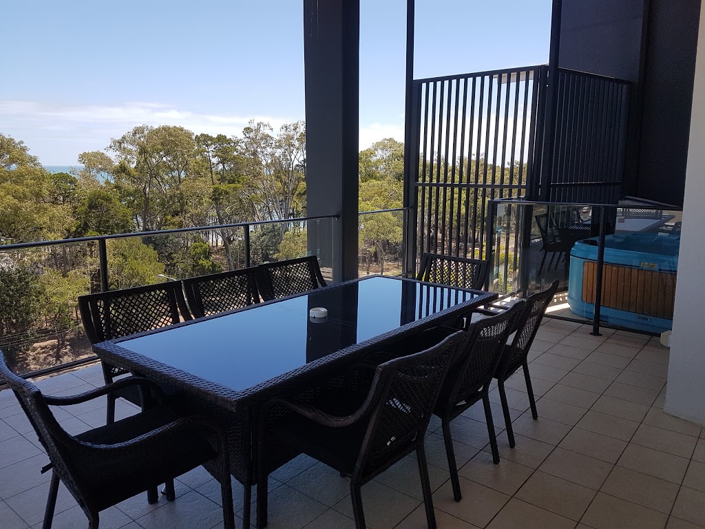 The Bay Apartments | 371 Charlton Esplanade, Torquay QLD 4655, Australia | Phone: (07) 4194 1118