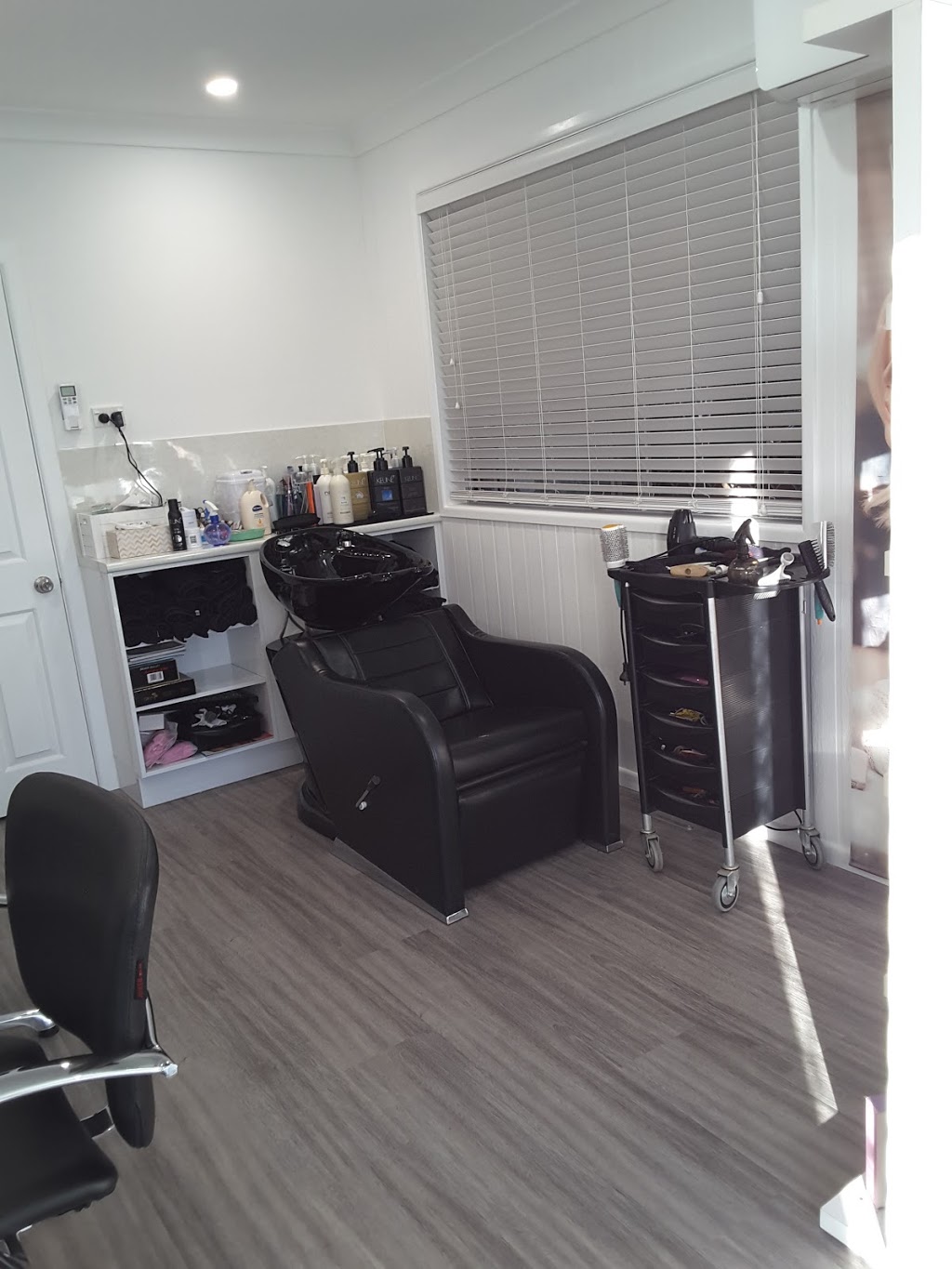 Headstart Salon | hair care | Norman Gardens QLD 4701, Australia | 0749260102 OR +61 7 4926 0102