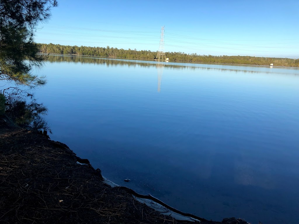 Colongra Bay Reserve | park | 2 Colongra Bay Rd, Lake Munmorah NSW 2259, Australia