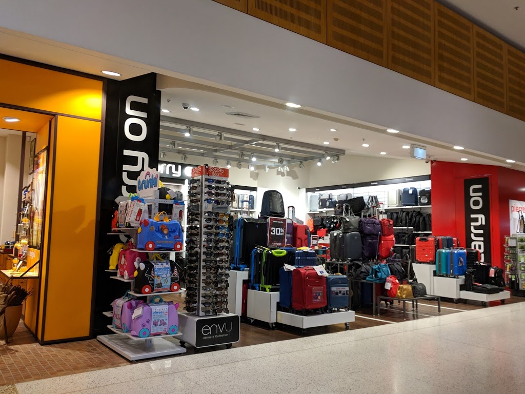 Carry On Sydney - Terminal 3 | store | Sydney Qantas Domestic, 20, Mascot NSW 2020, Australia | 0296671317 OR +61 2 9667 1317