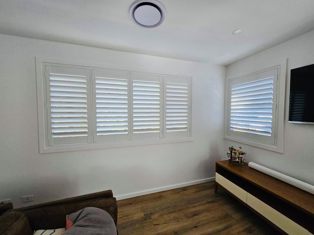 Seaside Blinds & Awnings | 2/18 Uralla Rd, Port Macquarie NSW 2444, Australia | Phone: 0401 342 924