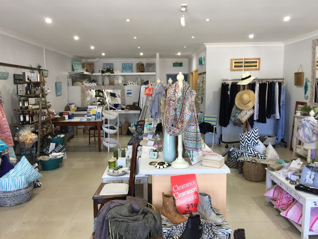 Barefoot Beach | clothing store | 16/55 Emmett St, Callala Bay NSW 2540, Australia | 0414525453 OR +61 414 525 453