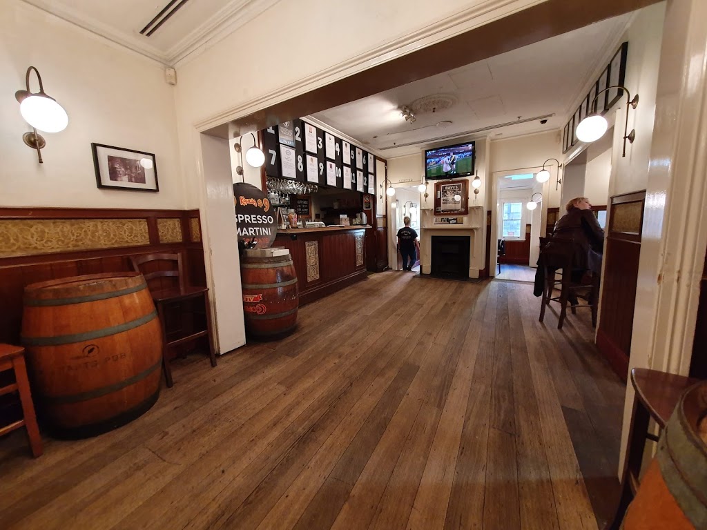 Harts Pub | restaurant | Essex St & Gloucester Street, The Rocks NSW 2000, Australia | 0292516030 OR +61 2 9251 6030