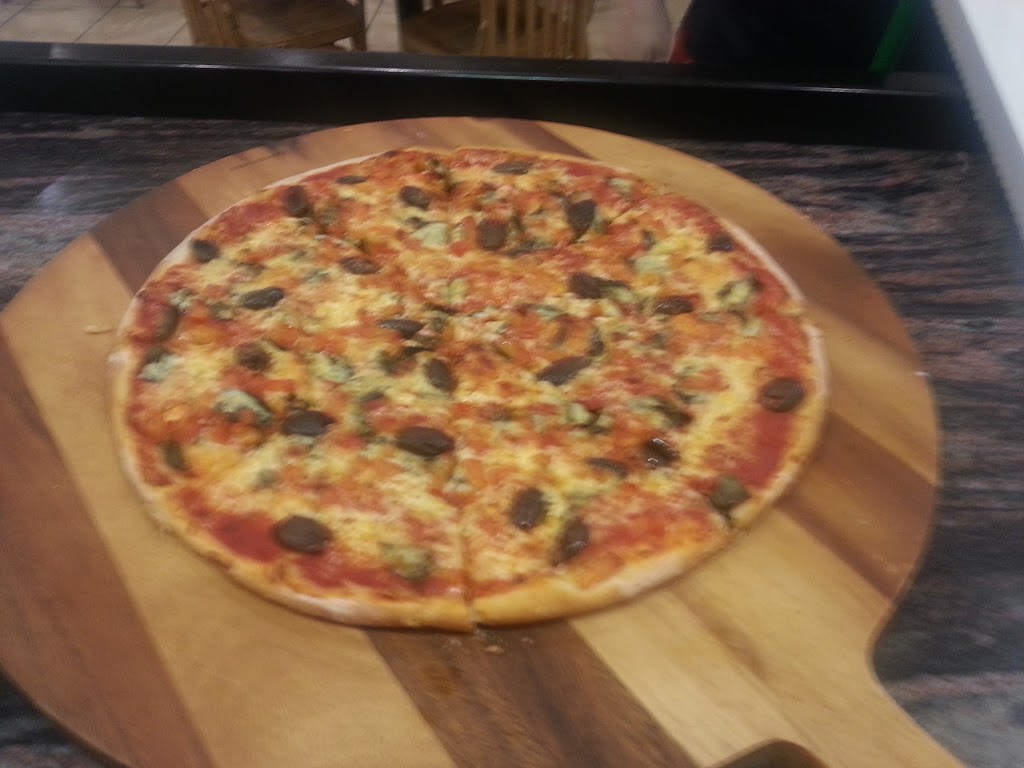 San Remo Pizza Parlour | restaurant | 10/37 Endeavour Rd, Hillarys WA 6025, Australia | 0894018100 OR +61 8 9401 8100