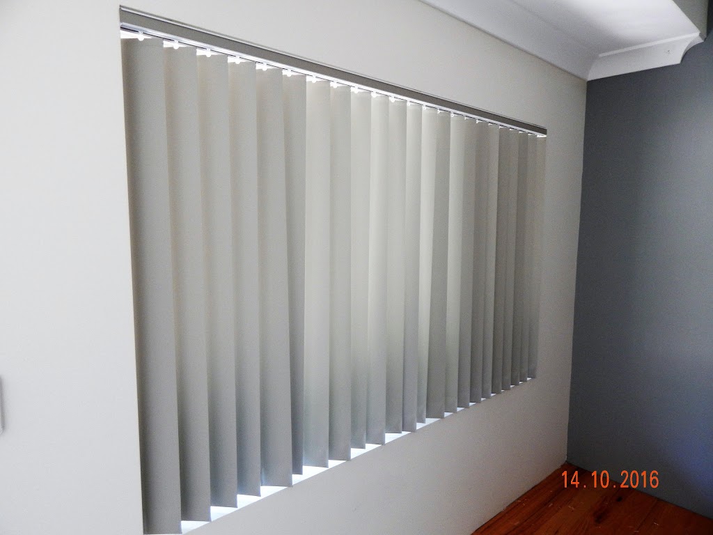 Allcoast Security Doors and Blinds | home goods store | 7/8 Clare-Mace Cres, Berkeley Vale NSW 2261, Australia | 0243891378 OR +61 2 4389 1378