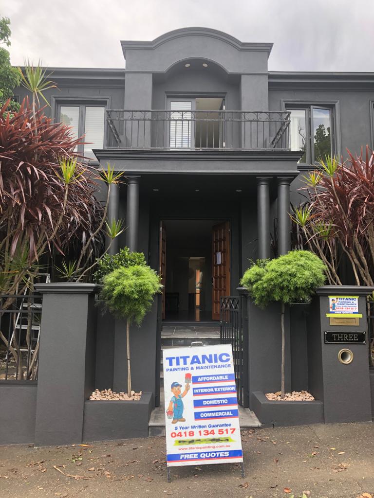 Titanic Painting and Co | 253 Betula Ave, Mill Park VIC 3082, Australia | Phone: 0418 134 517