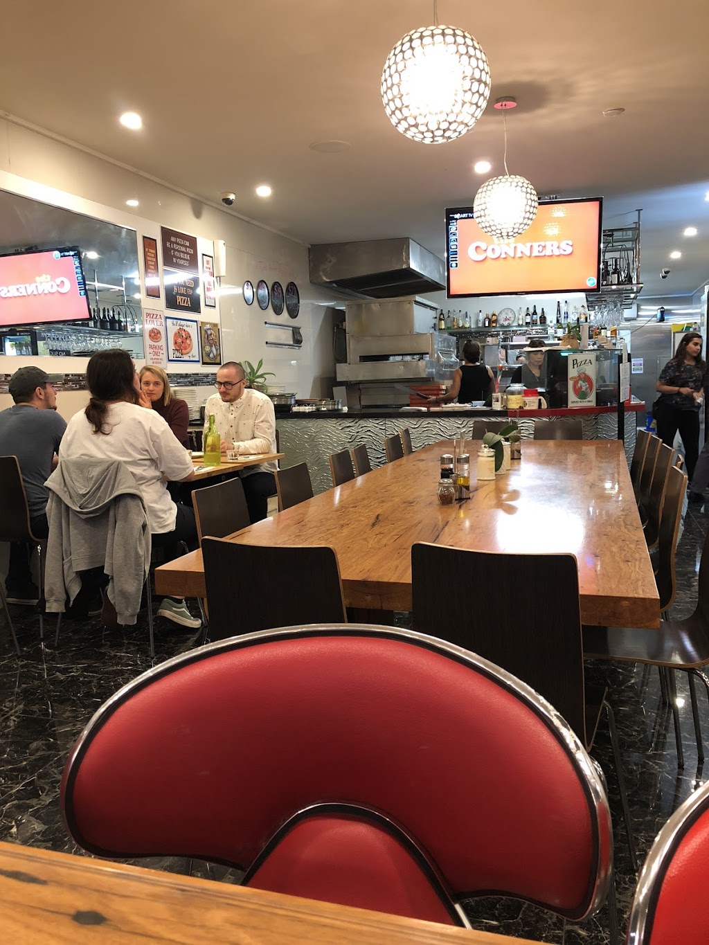 Pier View Pizza | 229 Point Nepean Rd, Dromana VIC 3936, Australia | Phone: 1300 103 455