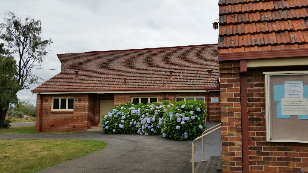 St James Anglican Church, Jindivick | church | 128-132 Princes Way, Drouin VIC 3818, Australia | 0356254121 OR +61 3 5625 4121
