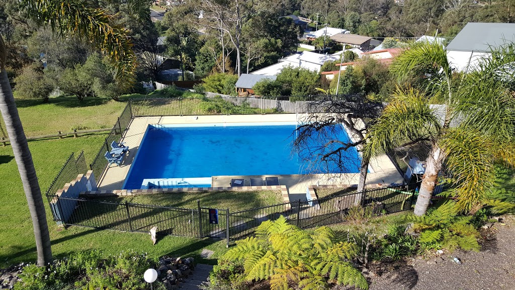 Hillcrest Merimbula Motel | 95-97 Merimbula Dr, Merimbula NSW 2548, Australia | Phone: (02) 6495 1587