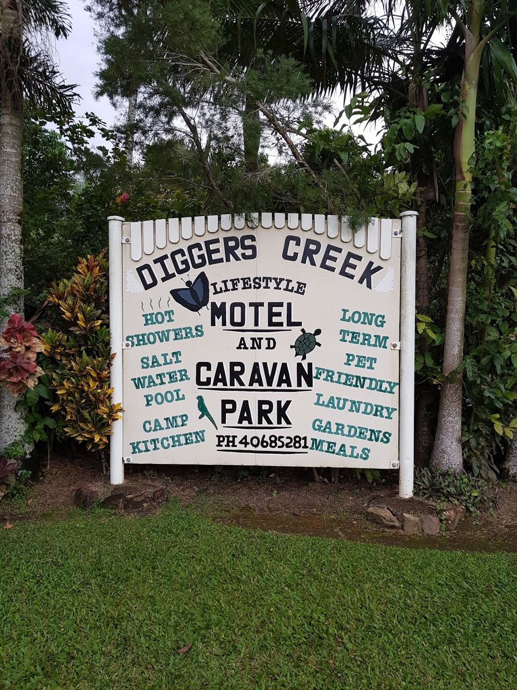 Diggers Creek Motel & Caravan Park | lodging | 6 Bruce Hwy, El Arish QLD 4855, Australia | 0447977389 OR +61 447 977 389