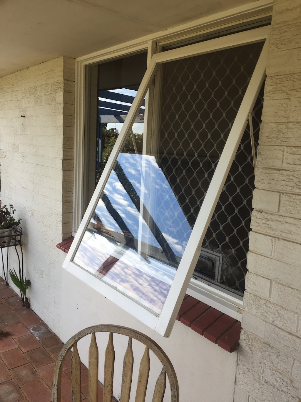 My Window Cleaner |  | 36 Bilinga Rd, Westminster WA 6061, Australia | 0490808372 OR +61 490 808 372